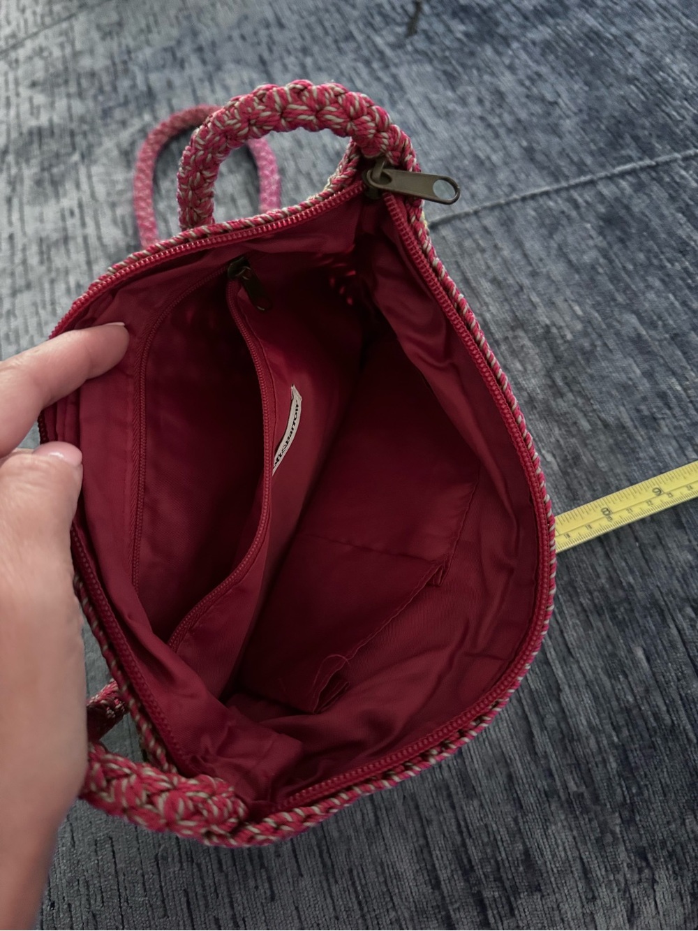 croft & barrow Berry Multi Crochet Crossbody Bag - Picture 6 of 7